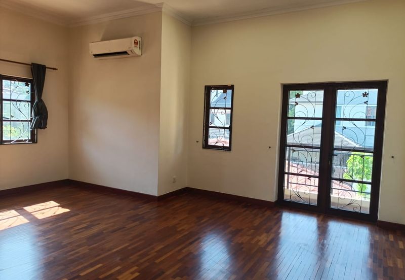 Mutiara Damansara, PJU 7, Petaling Jaya