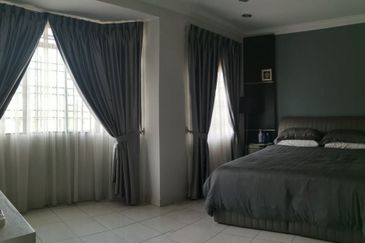 Kampung Sungai Kayu Ara