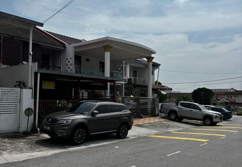 Seksyen 4, Petaling Jaya
