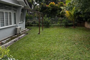 Seksyen 11, Petaling Jaya