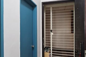 Tropicana City Tropics