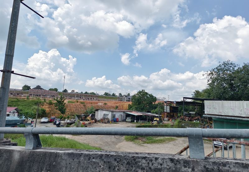 TODAYS MALL ULU TIRAM JOHOR