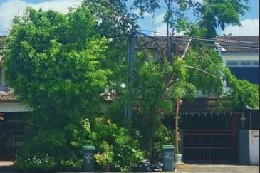 (75C) JALAN TANJUNG BENDAHARA