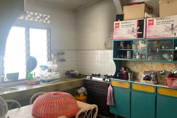 Taman Ehsan Kepong Single Storey Terrace (Renovated)