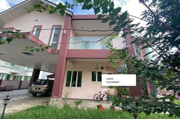 Taman Ukay Seraya, Ampang - 2-Storey Detached House *with swimming pool