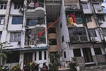 Ayers & Astaria Condominium