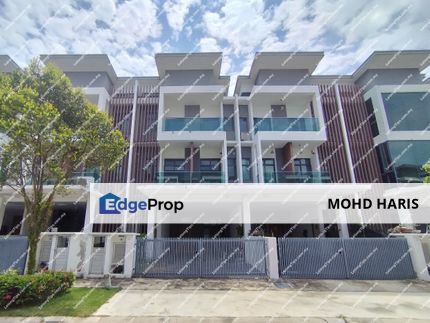 Taman Nusaputra Timur, Puchong, Selangor - 2.5 Storey Terrace House, Selangor, Puchong