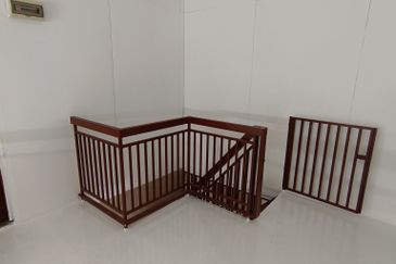 Kg Haji Ghaffar, Yong Peng 2 Storey village House gated