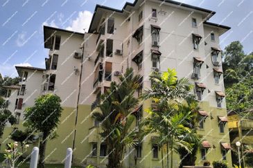 Mutiara Condominium, Taman Bukit Indah