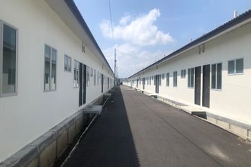 TAMAN LAGENDA TELUK INTAN