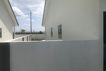 TAMAN LAGENDA TELUK INTAN