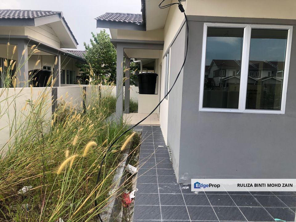 BANDAR BARU SETIA AWAN PERDANA CLUSTER SEMID SINGLE STOREY SETIAWAN MANJUNG PERAK, Perak, Sitiawan