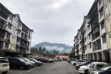 Taman Impian Warisan Flat