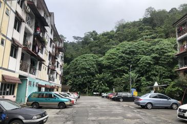 Taman Impian Warisan Flat