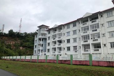 Bandar Baru Salak Tinggi