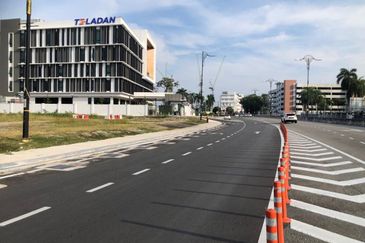 Peringgit Batu Berendam Potential Commercial Land Melaka