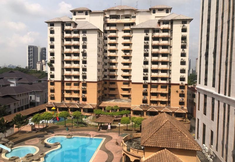Kelana Parkview