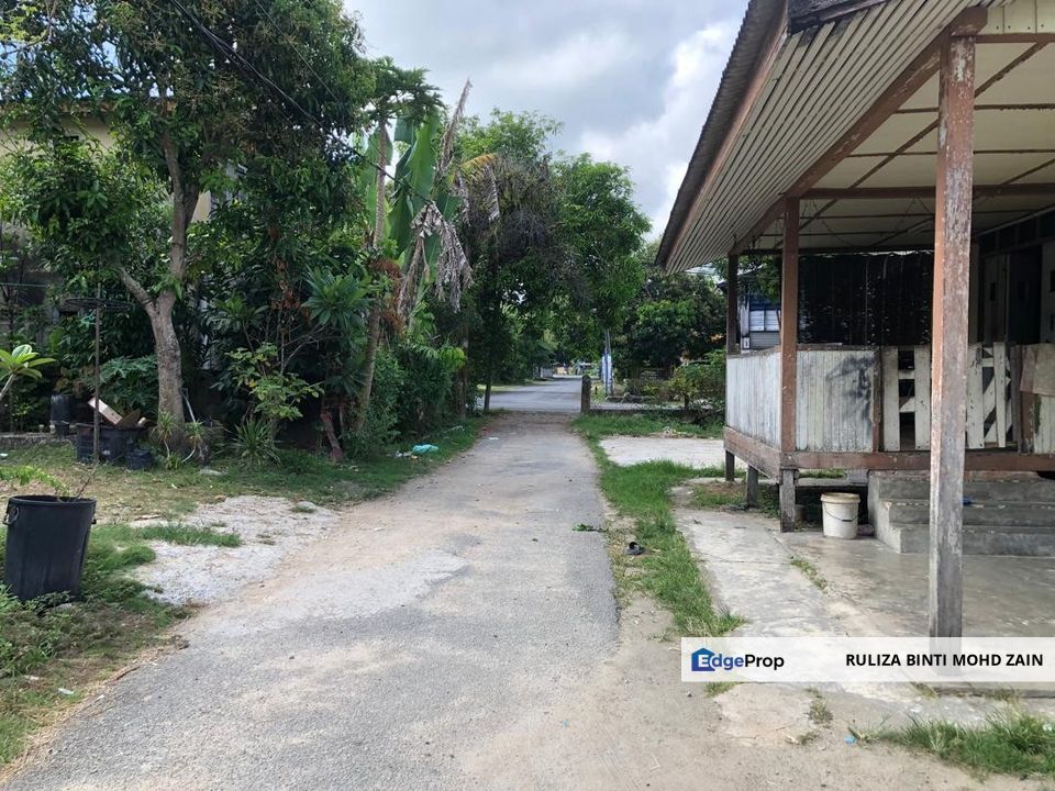 Single Storey Semi Permanent Detached House Batu Burok Kuala Terengganu, Terengganu, Kuala Terengganu