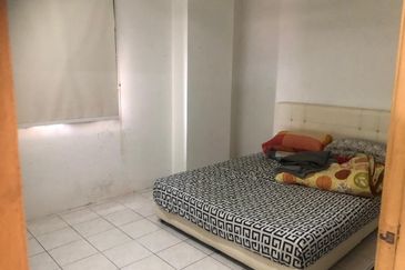 Condominium Taman Sri Mas Ampang with Terrace Area