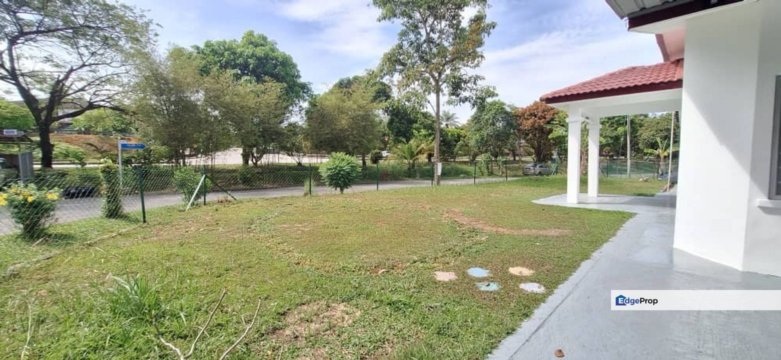 Corner Teres Setingkat  Bandar Tasik Puteri, Selangor, Rawang