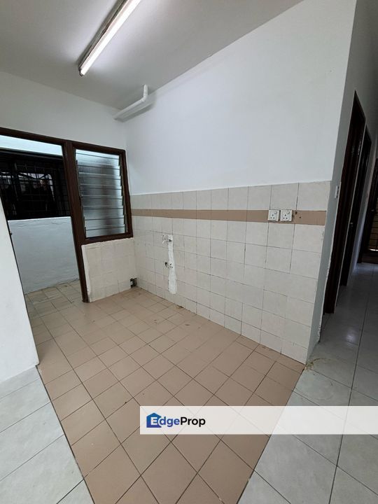 Flora Damansara Blok B, Selangor, Damansara Perdana