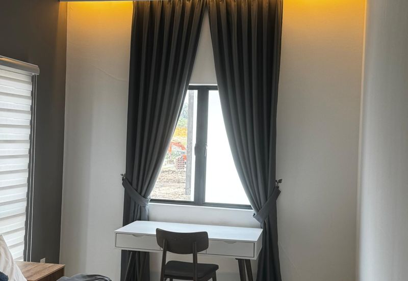 Teres Dua Tingkat Untuk Dijual Sungai Buloh