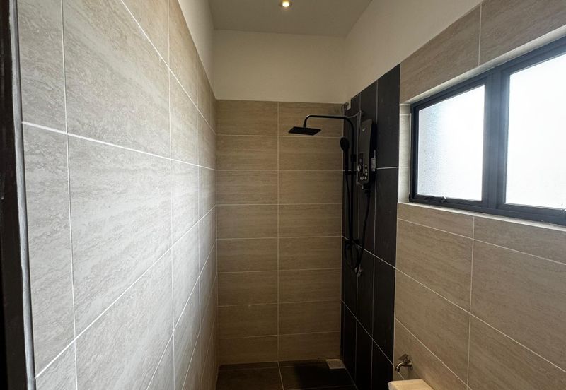 Teres Dua Tingkat Untuk Dijual Sungai Buloh