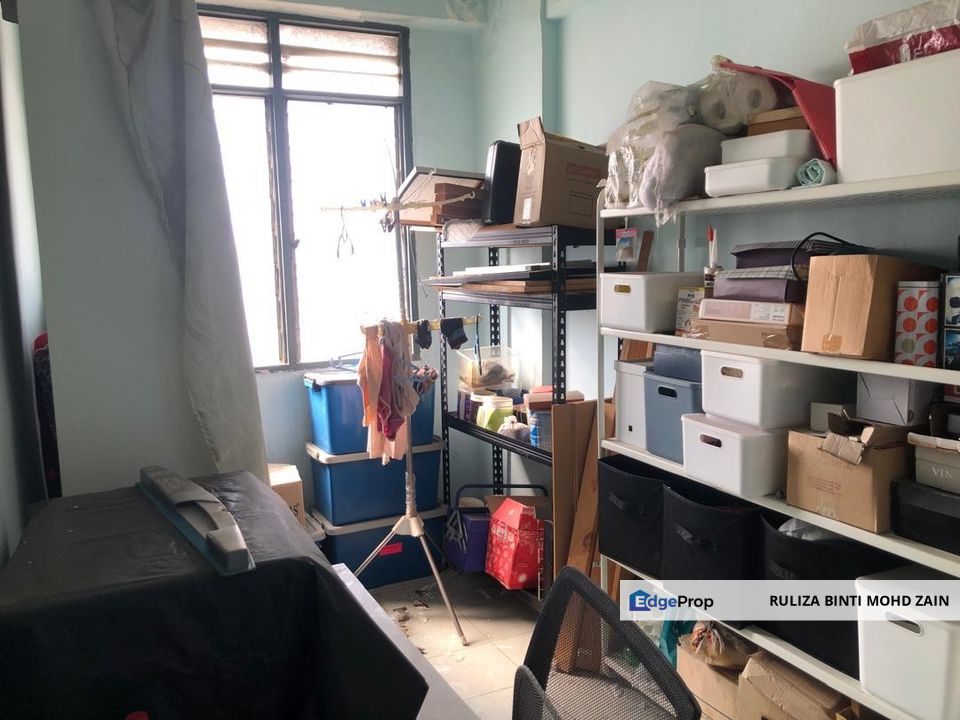 Flat Apartment Puchong Permai Low Cost Puchong, Selangor, Puchong