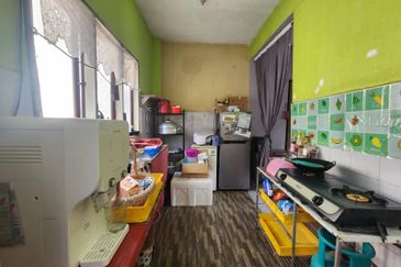 Taman Pinggiran Delima