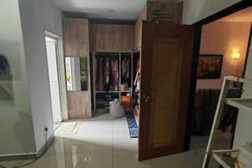 [Fully Renovated] Double Storey Terrace House, Taman Mitchu Heights For Sale!