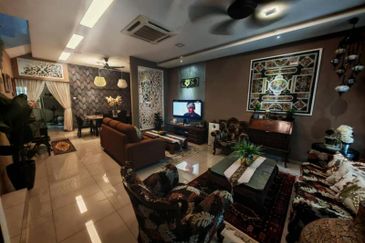 [Fully Renovated] Double Storey Terrace House, Taman Mitchu Heights For Sale!