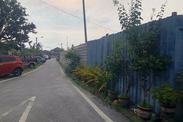 Kampung sungai tua