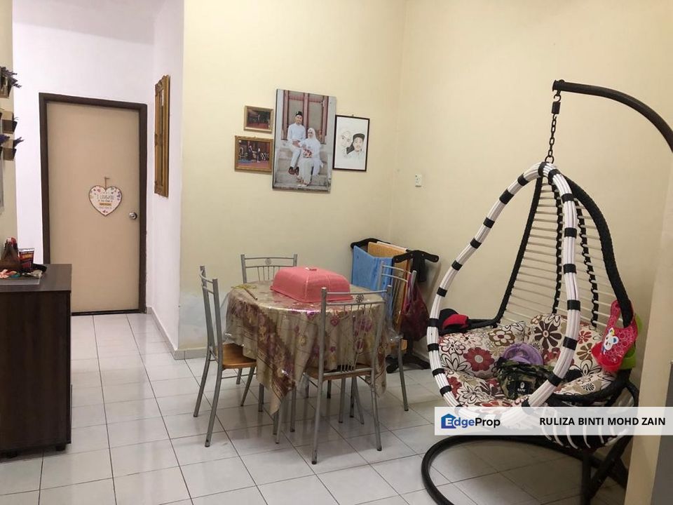 SINGLE STOREY TERRACE SG RAMBAI MUTIARA JASIN MELAKA, Melaka, 