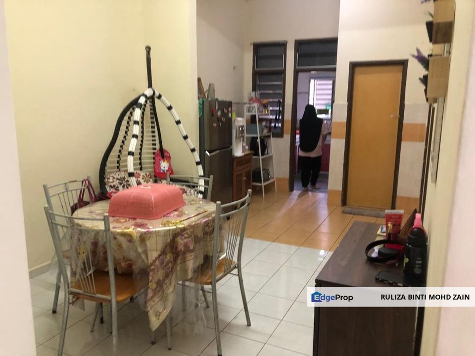 SINGLE STOREY TERRACE SG RAMBAI MUTIARA JASIN MELAKA, Melaka, 