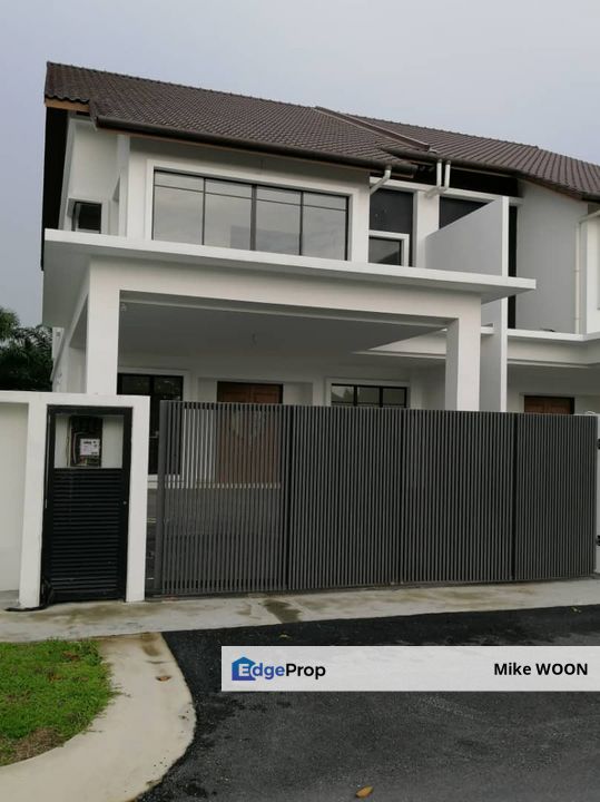 Taman Lestari Indah Tanjong Sepat Sungai Pelek  Selangor Semi-Dee For Sale Spacious , Selangor, Tanjong Sepat
