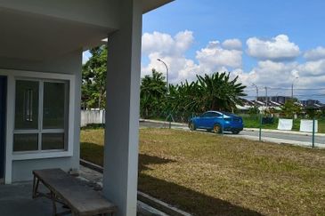 Kampung Lombong