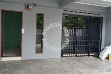 Taman Dato Hormat, Telok Panglima Garang