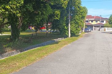 Taman Dato Hormat, Telok Panglima Garang