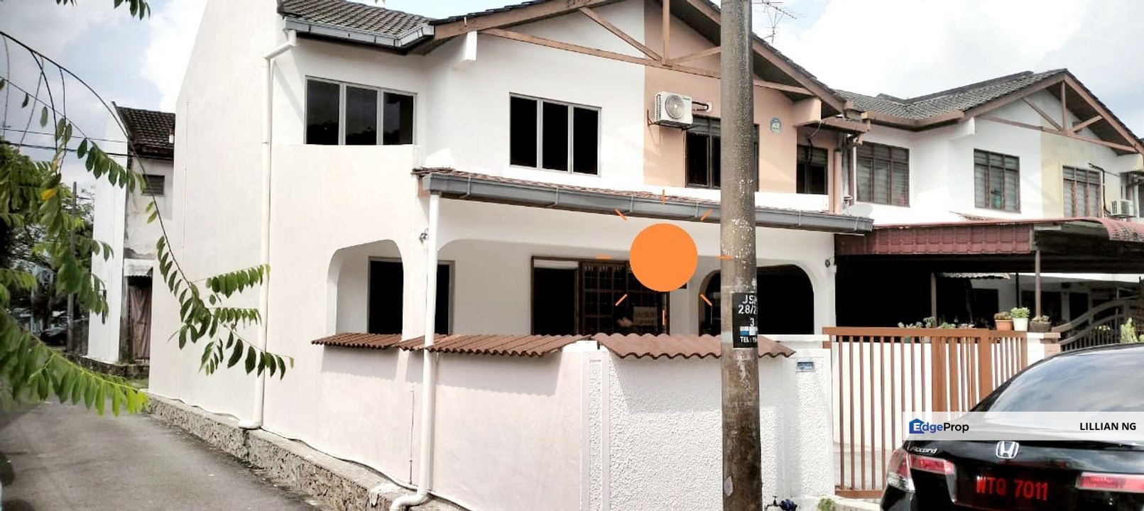 Shah Alam Sek 28 Near Playground Newly Painted  New toilet bowls End lot for good parking , Selangor, Shah Alam