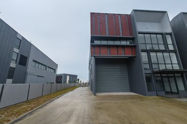 Elmina Business Park