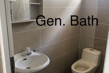 Taman Tasik Semenyih (Lake Residence)