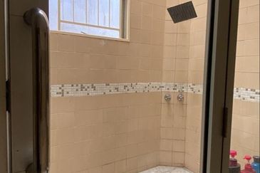 Seri Maya Condominium