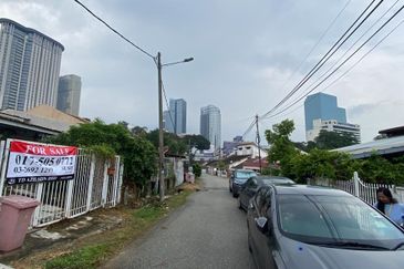Seksyen 8, Petaling Jaya
