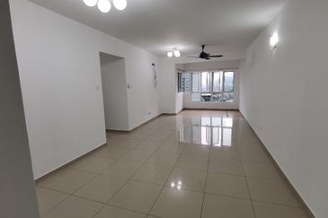 1 Sentul Condominium