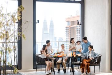 Menara EcoWorld (The Stride Strata Office @ BBCC)