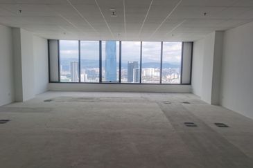 Menara EcoWorld (The Stride Strata Office @ BBCC)