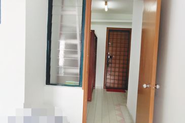 202 DC (Desa Cahaya)