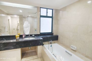 202 DC (Desa Cahaya)