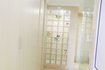 202 DC (Desa Cahaya)