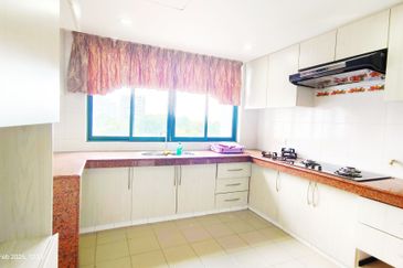 202 DC (Desa Cahaya)